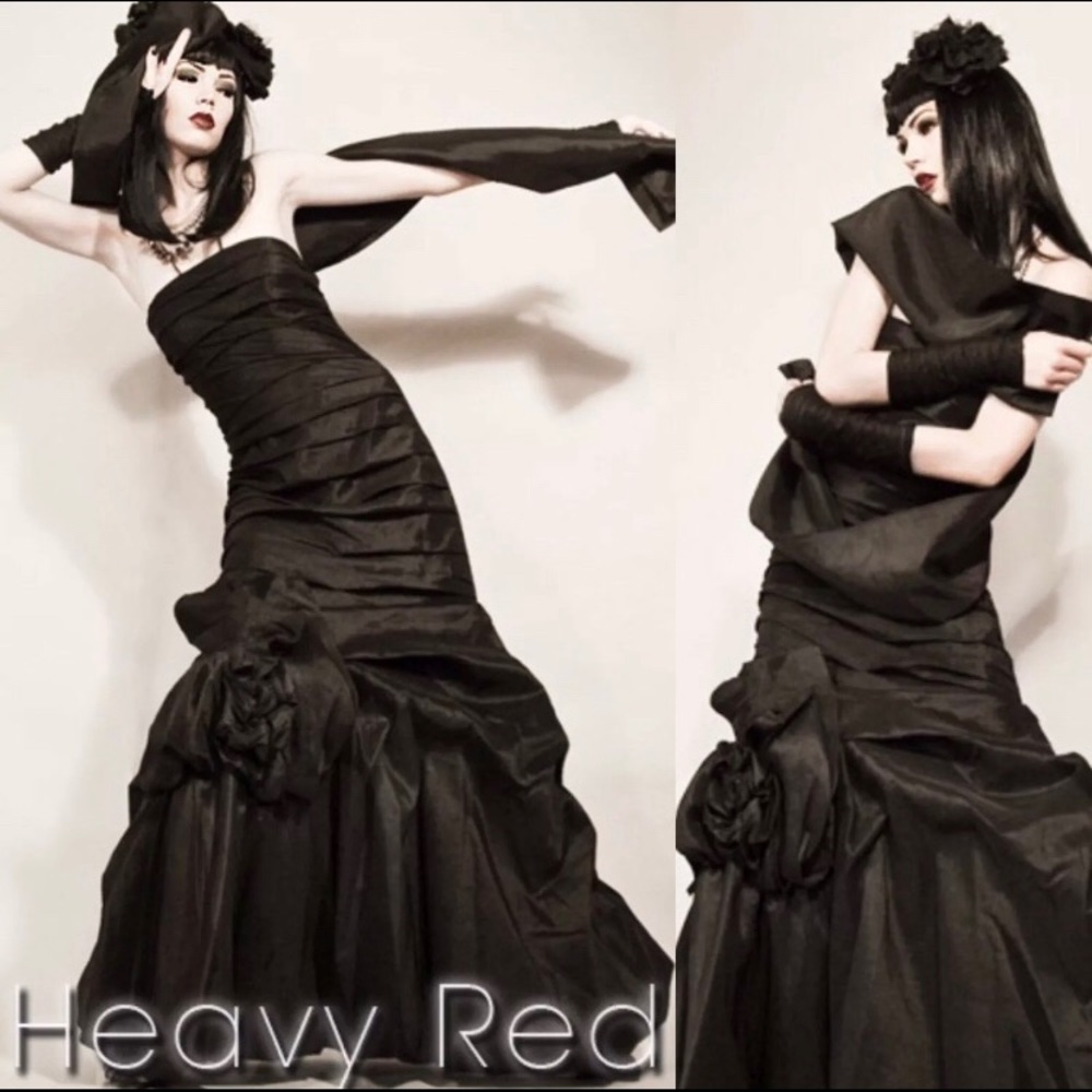 Sz L/14 Heavy Red NYE Strapless Prom / Ball Gown